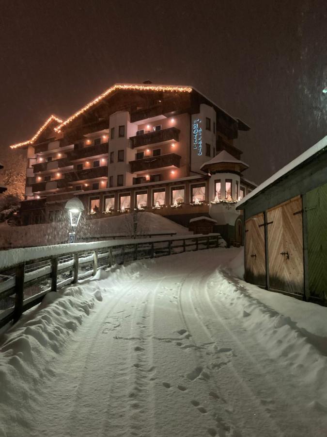 Hotel Al Prato Fiera Di Primiero Luaran gambar