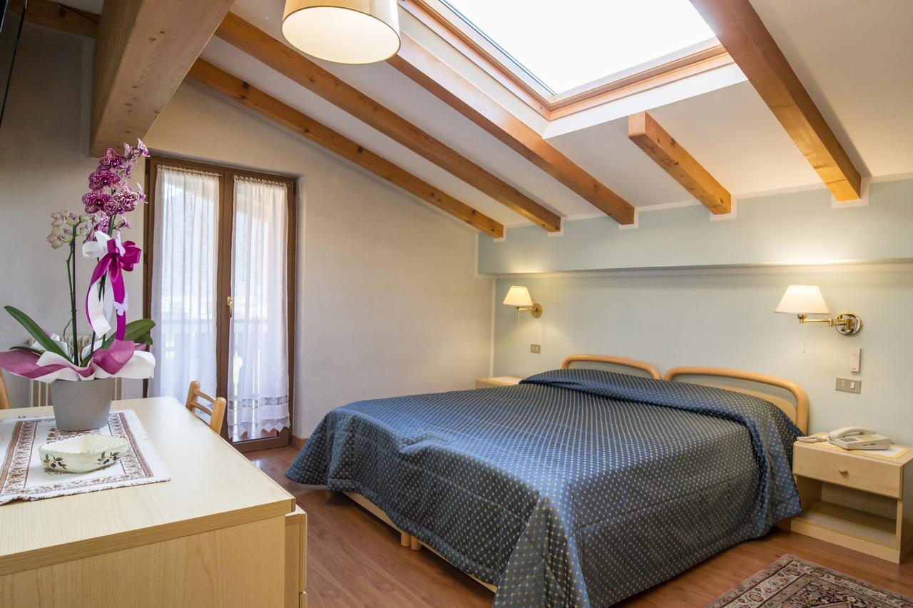 Hotel Al Prato Fiera Di Primiero Luaran gambar